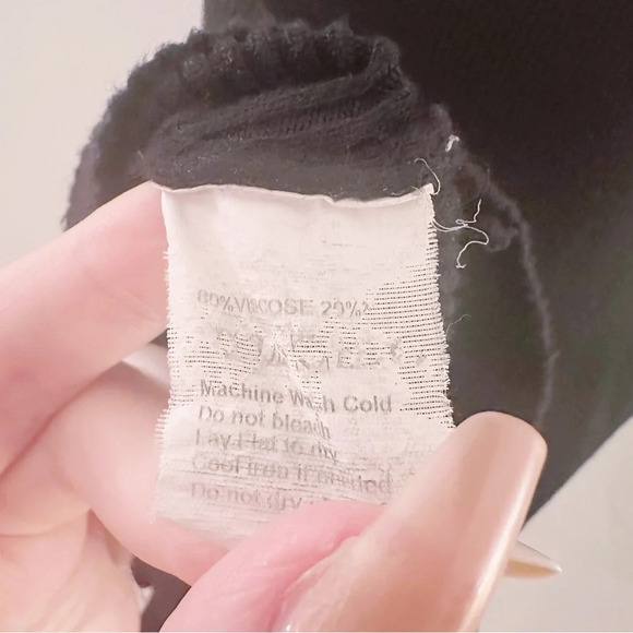 Luxe To Kill Ribbed Asymmetrical Top Black Buttons Goth Punk Tank Sleeveless - Picture 5 of 5